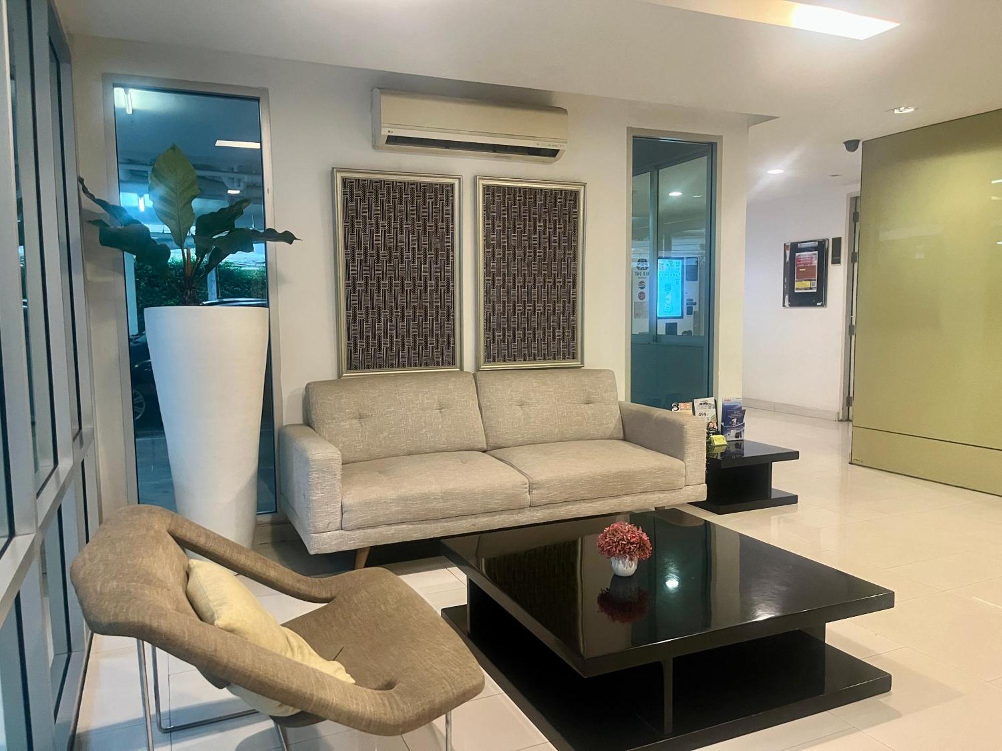 1Br Condo 5 Min To Bts 1000Mbps Fiber Wi-Fi 曼谷 外观 照片